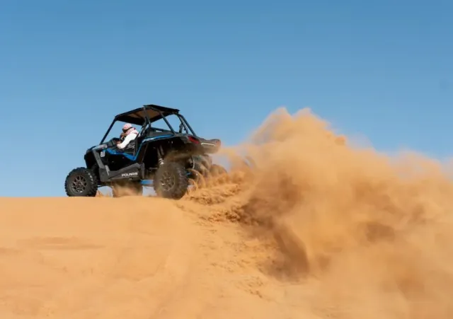 Dubai: Premium Desert Safari, Camel Ride & Buffet Dinner at Camp 1